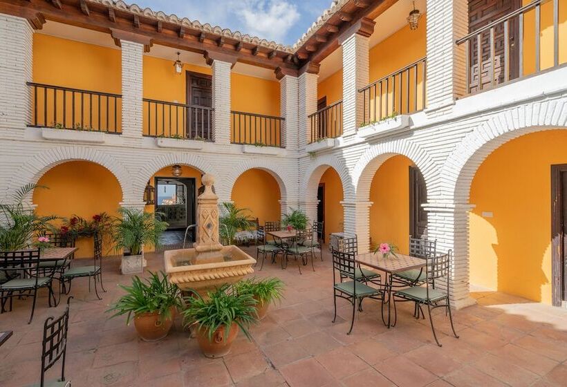 La Tartana Hotel Boutique