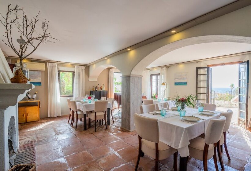 La Tartana Hotel Boutique