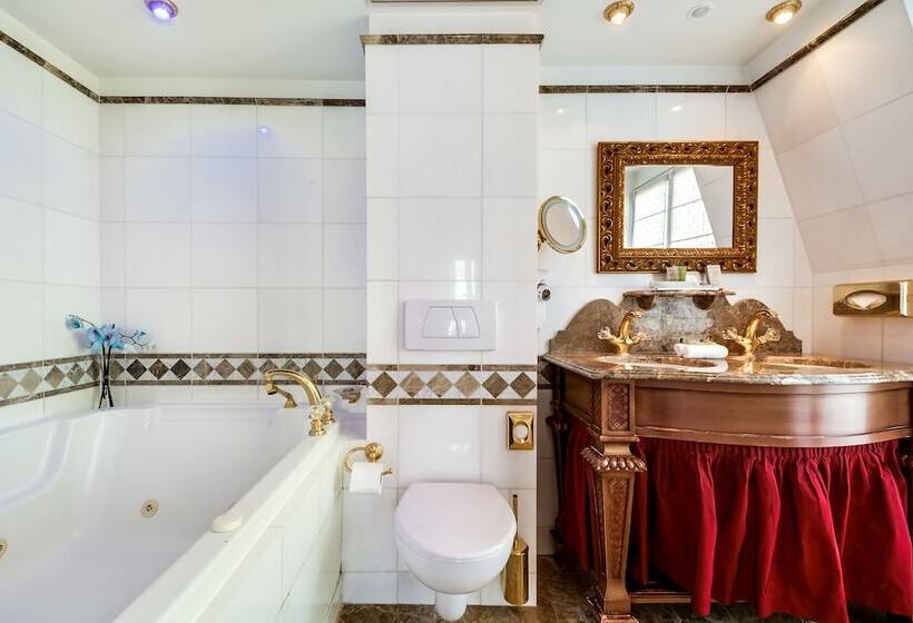 Hotel La Villa Royale