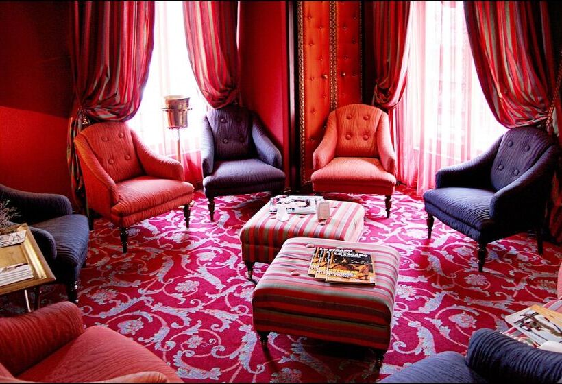 ホテル La Villa Royale