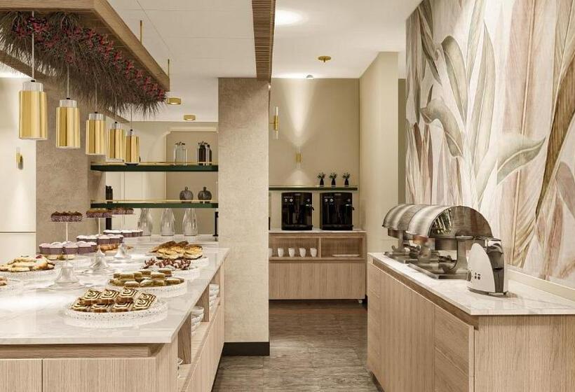 هتل Massimi City Garden