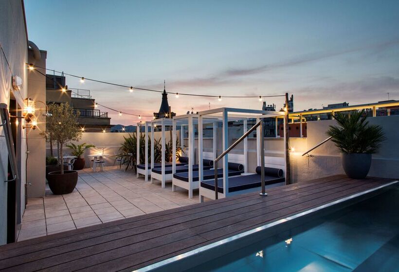 Midmost By Majestic Hotel Group