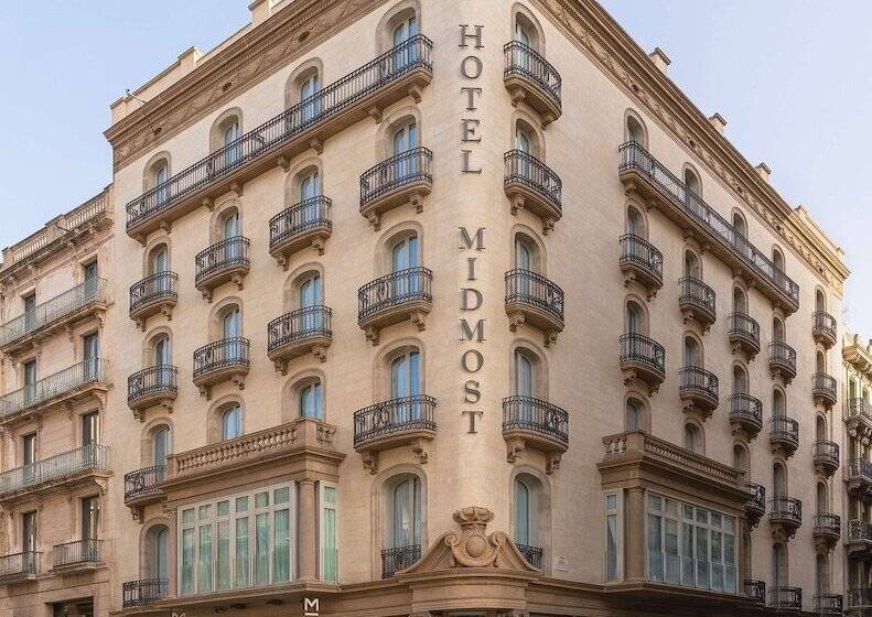 Midmost By Majestic Hotel Group