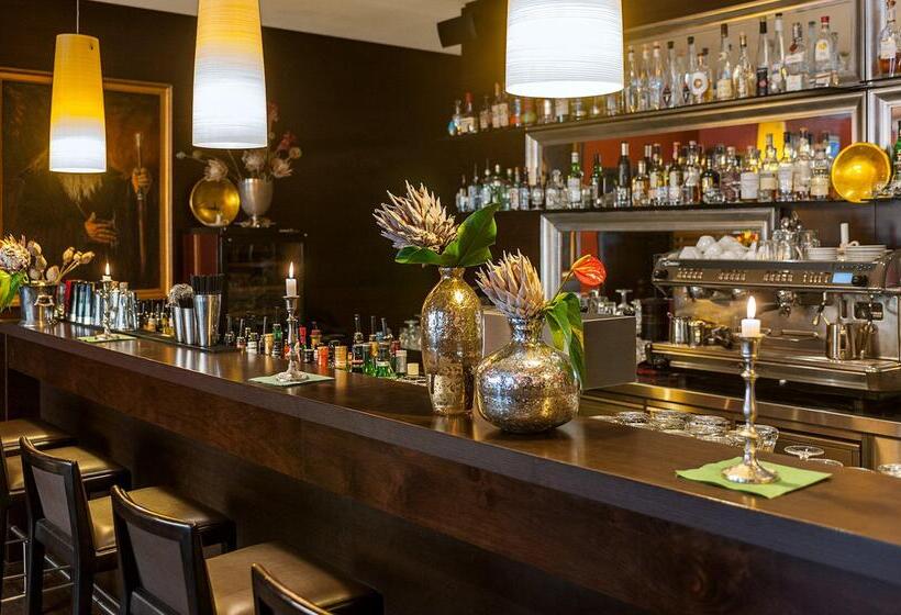 ホテル NH Berlin Kurfurstendamm