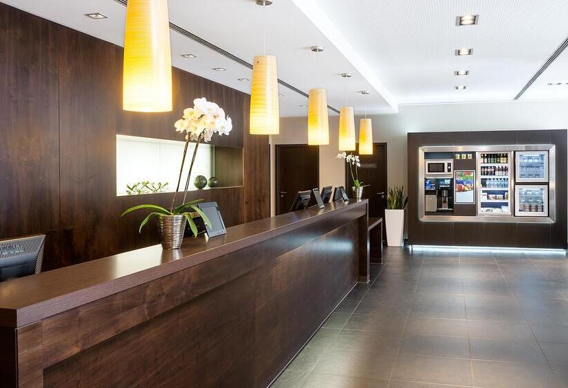 ホテル NH Berlin Kurfurstendamm