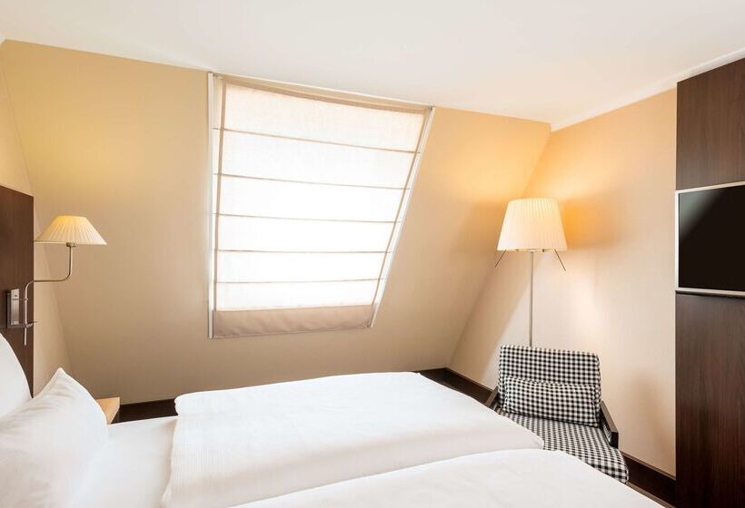 ホテル NH Berlin Kurfurstendamm