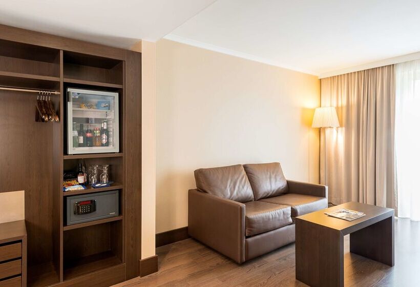 ホテル NH Berlin Kurfurstendamm