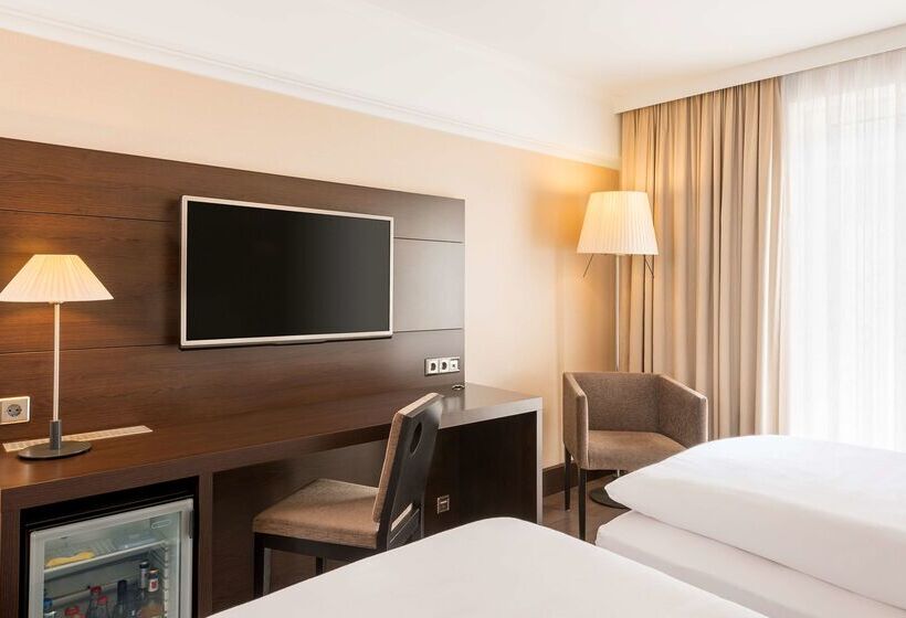 ホテル NH Berlin Kurfurstendamm