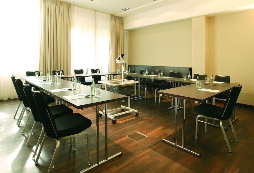 ホテル NH Berlin Kurfurstendamm