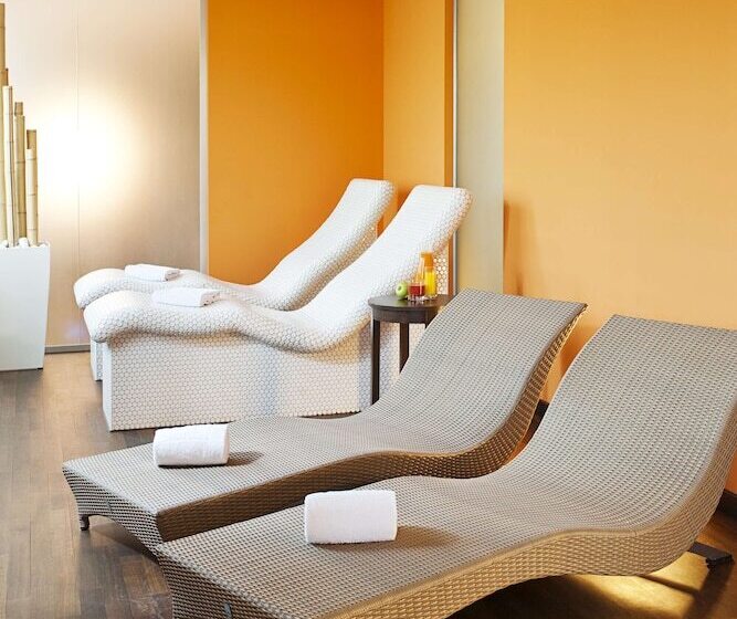 ホテル NH Berlin Kurfurstendamm