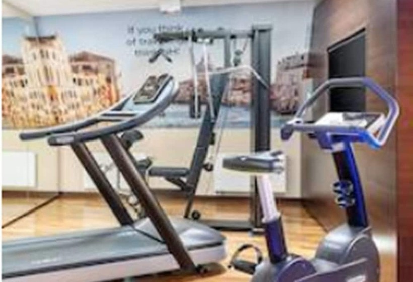 ホテル NH Berlin Kurfurstendamm