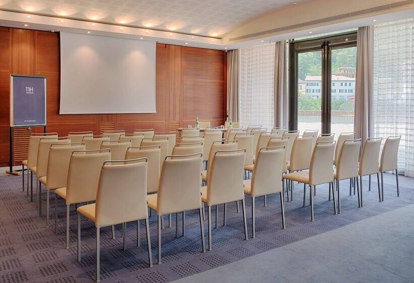 Отель NH Lecco Pontevecchio