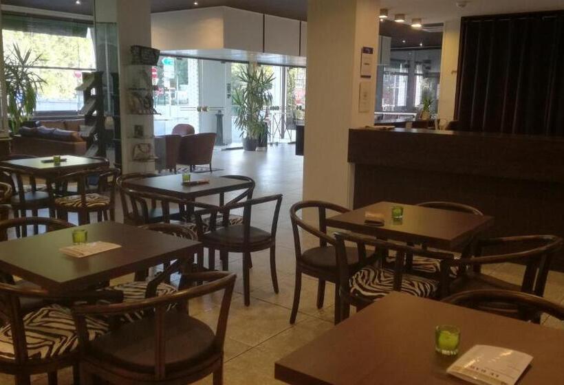 هتل Adonis Lourdes Notre Dame de La Sarte