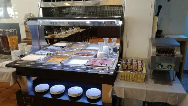 هتل Adonis Lourdes Notre Dame de La Sarte