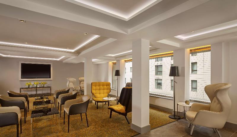 Отель Park Plaza Victoria London