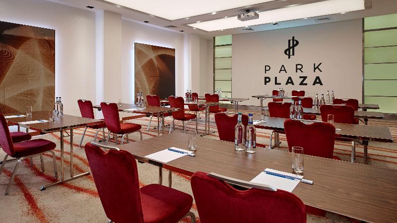 هتل Park Plaza Victoria London