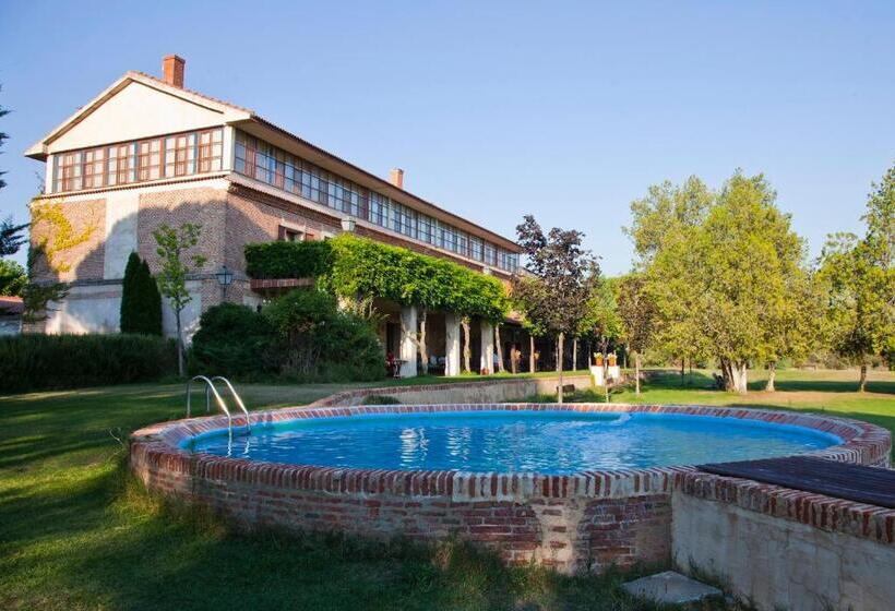 ホテル Posada Real Del Pinar