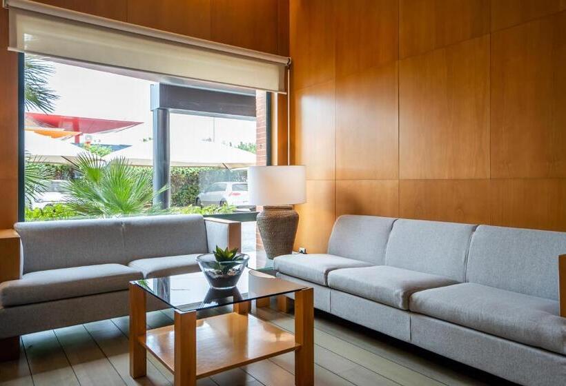 호텔 Posadas De Espana Pinto