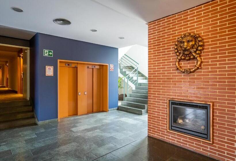 호텔 Posadas De Espana Pinto