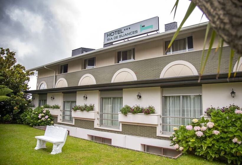 호텔 Ria De Suances