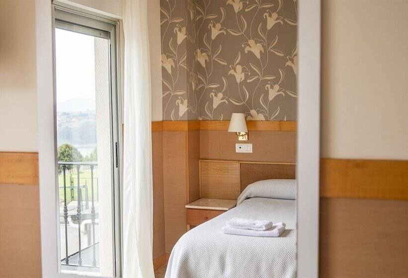 호텔 Ria De Suances