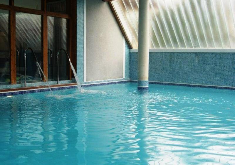 호텔 Ria De Suances