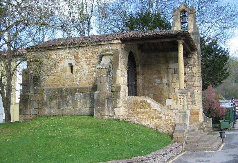 فندق ريفى Aguila Real