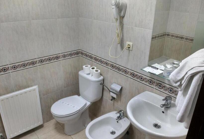 فندق ريفى Aguila Real