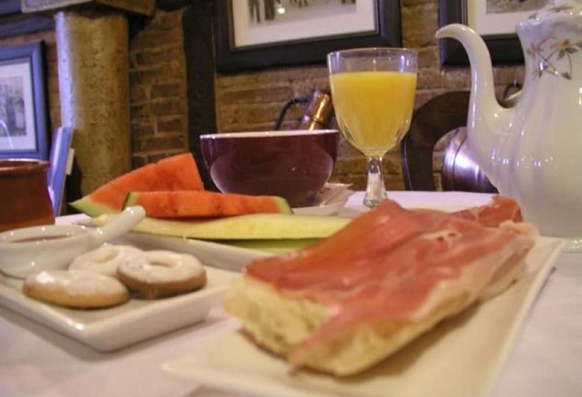 هتل روستایی Posada De Eufrasio