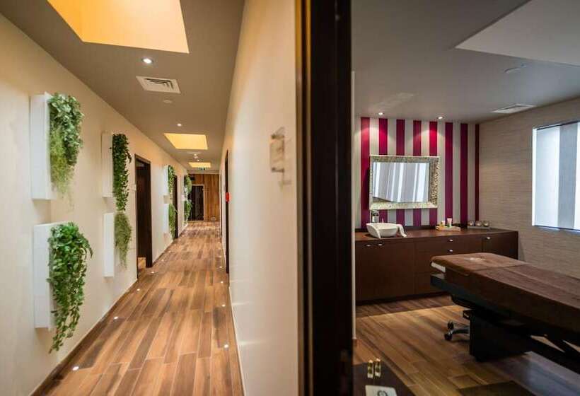 Saint Georges Hotel & Spa