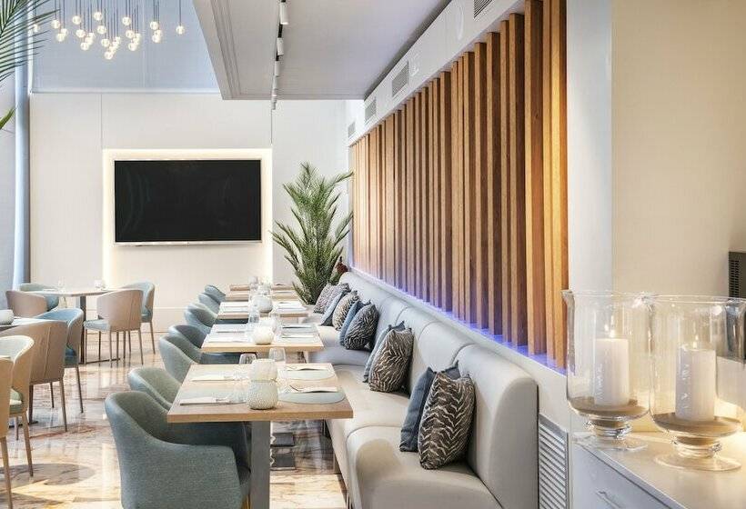 Отель Salles Ciutat Del Prat Barcelona Airport