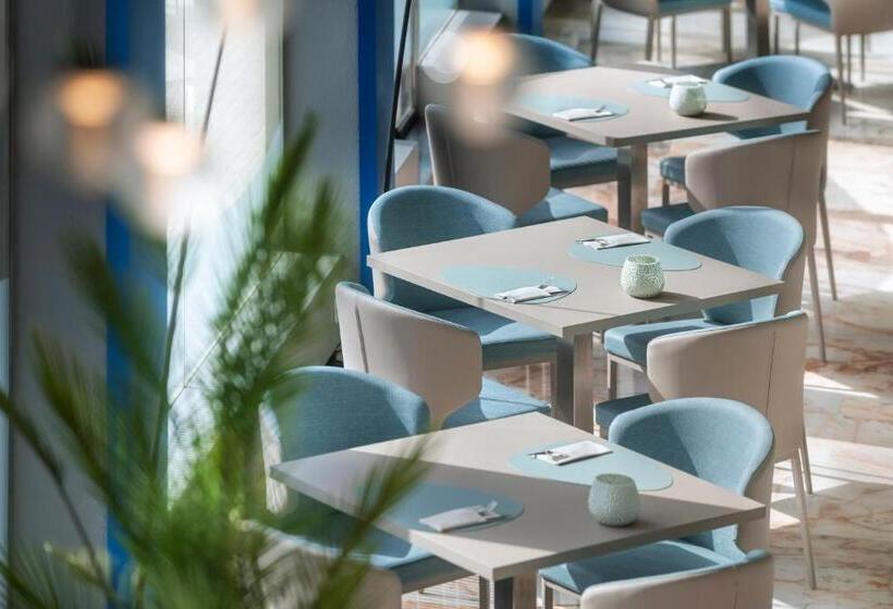 Отель Salles Ciutat Del Prat Barcelona Airport