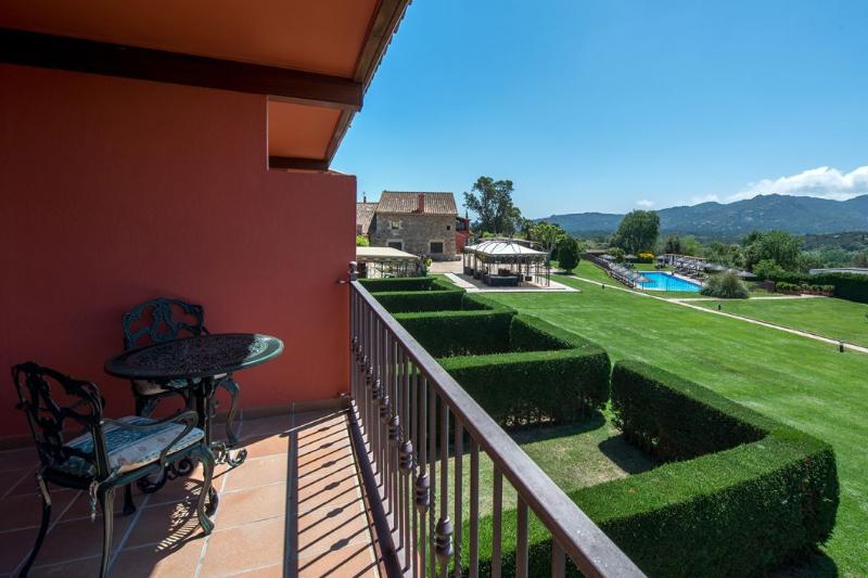 Отель Mas Tapiolas