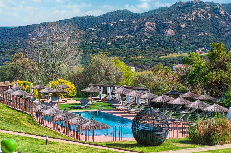 Отель Mas Tapiolas