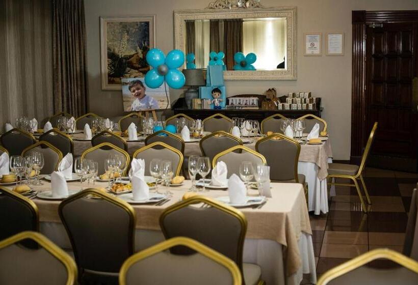 בית מלון כפרי Salvador