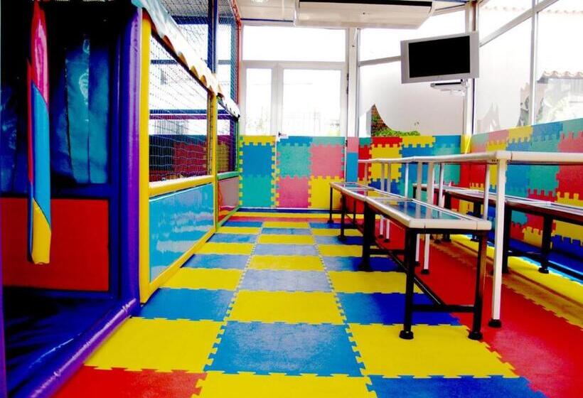 בית מלון כפרי Salvador