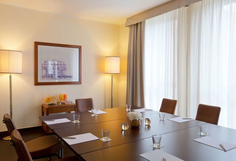 Starhotels Business Palace