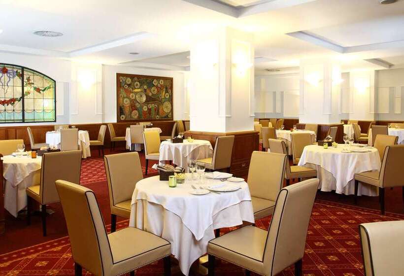 Starhotels Business Palace