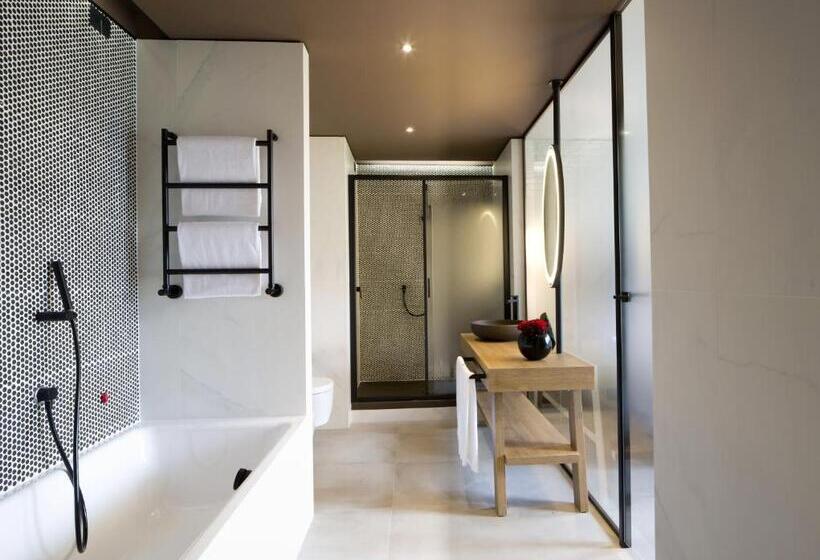 Starhotels Business Palace