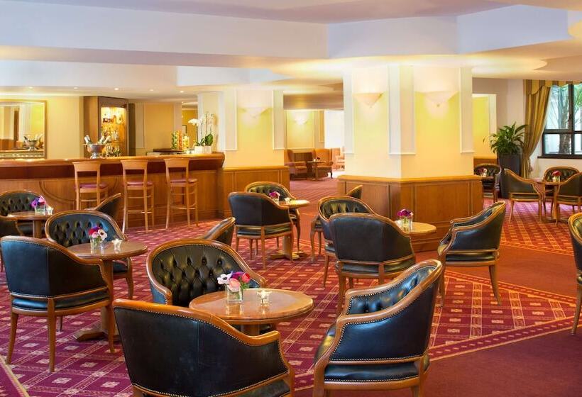 Starhotels Business Palace