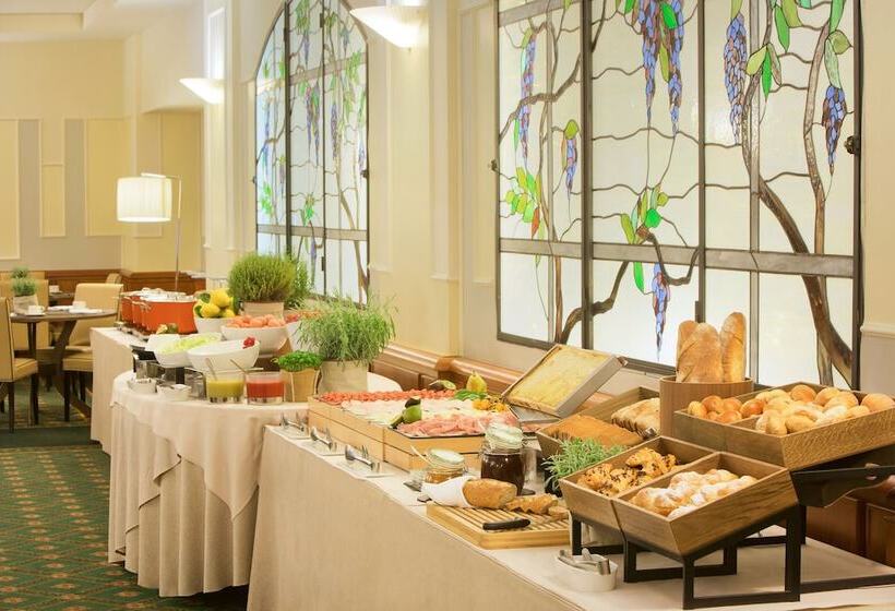 Starhotels Business Palace