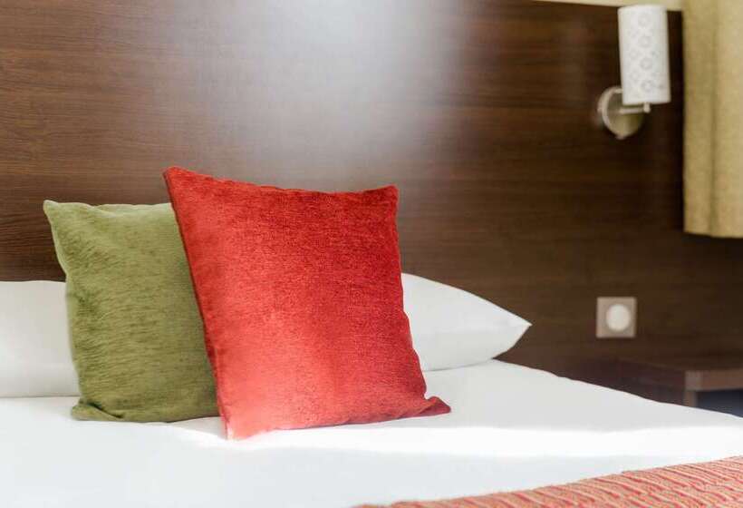 בית מלון כפרי The Originals City, Hôtel Paris Sud, Orly Draveil