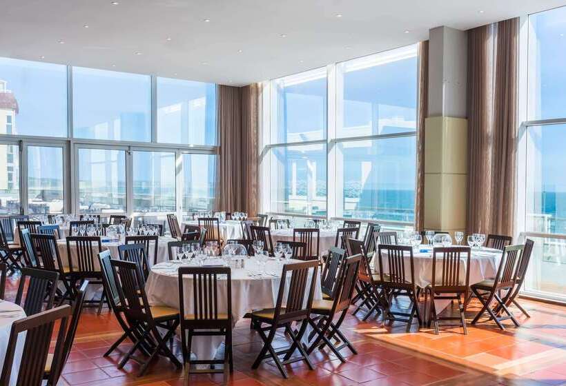 호텔 Tryp by Wyndham Lisboa Caparica Mar