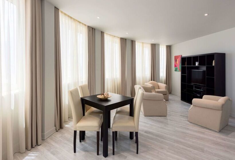 호텔 Tryp by Wyndham Lisboa Caparica Mar