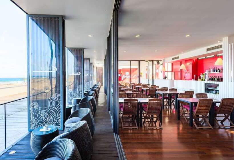 호텔 Tryp by Wyndham Lisboa Caparica Mar