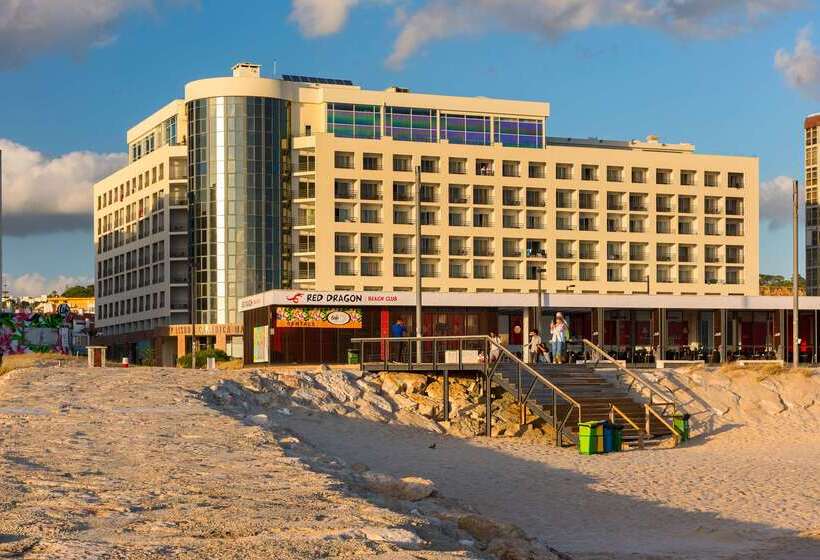 호텔 Tryp by Wyndham Lisboa Caparica Mar