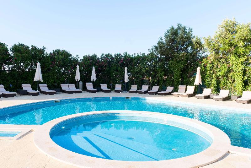 호텔 Tryp by Wyndham Lisboa Caparica Mar