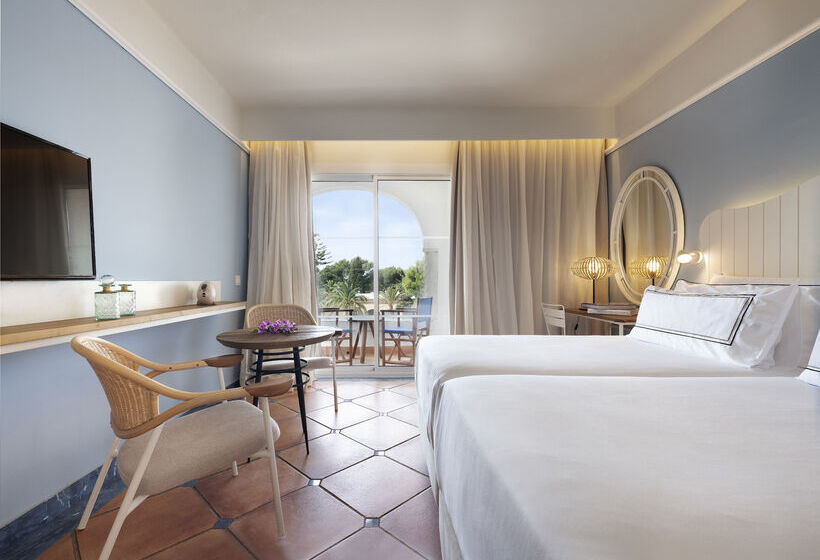 Отель Zahara Resorts & Villas