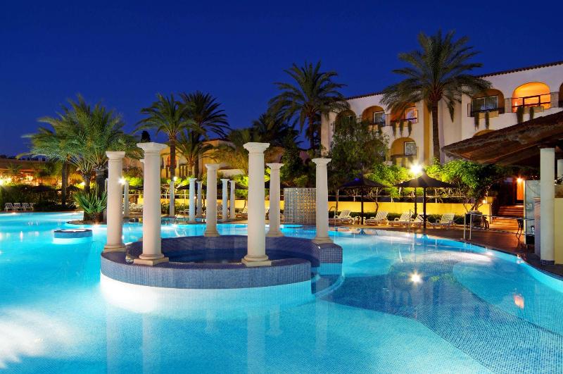 Отель Zahara Resorts & Villas