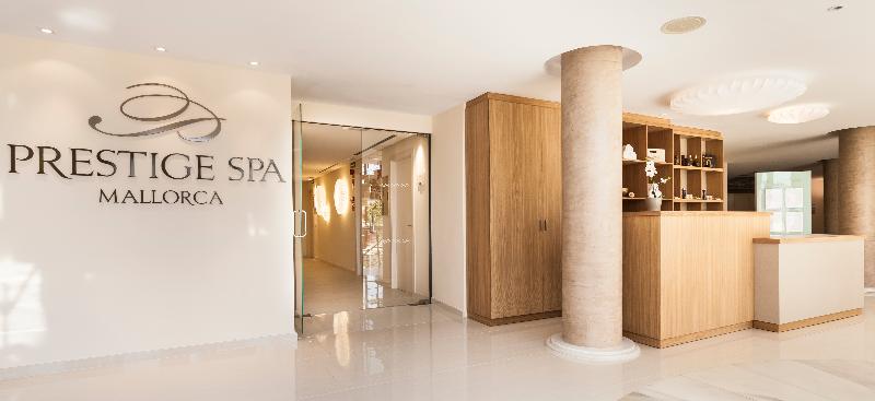 Insotel Cala Mandia Resort